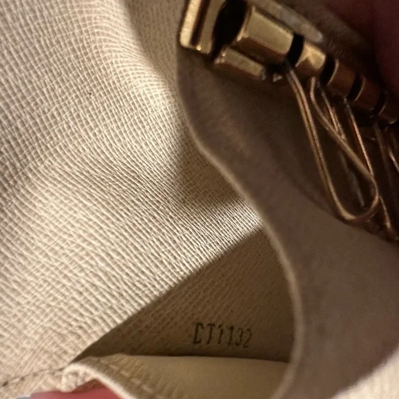 Louis Vuitton keyholder
